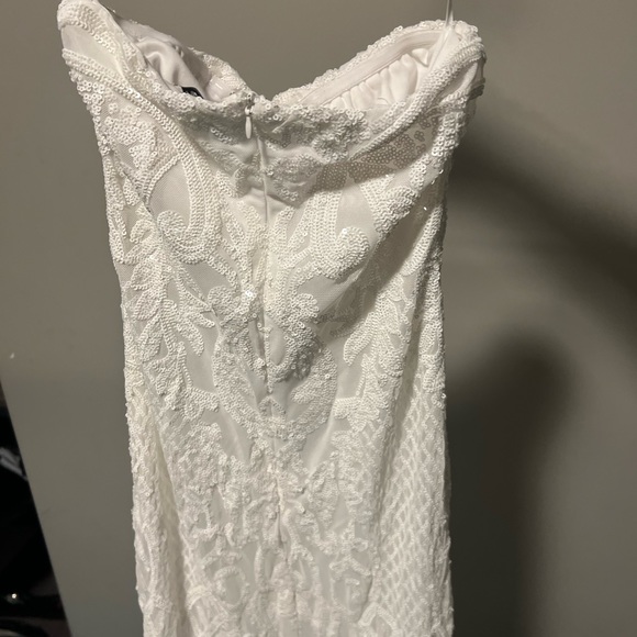 Fashion Nova Wedding Dress - Picture 3 of 6